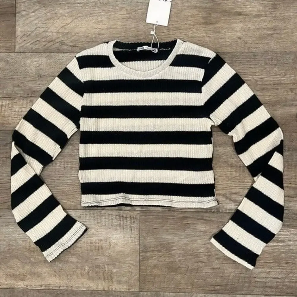 Zara 🤍 black